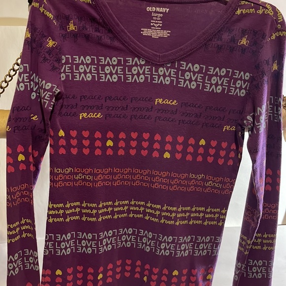 Old navy & Disney tops 2 tops size 10/12 - Picture 5 of 9